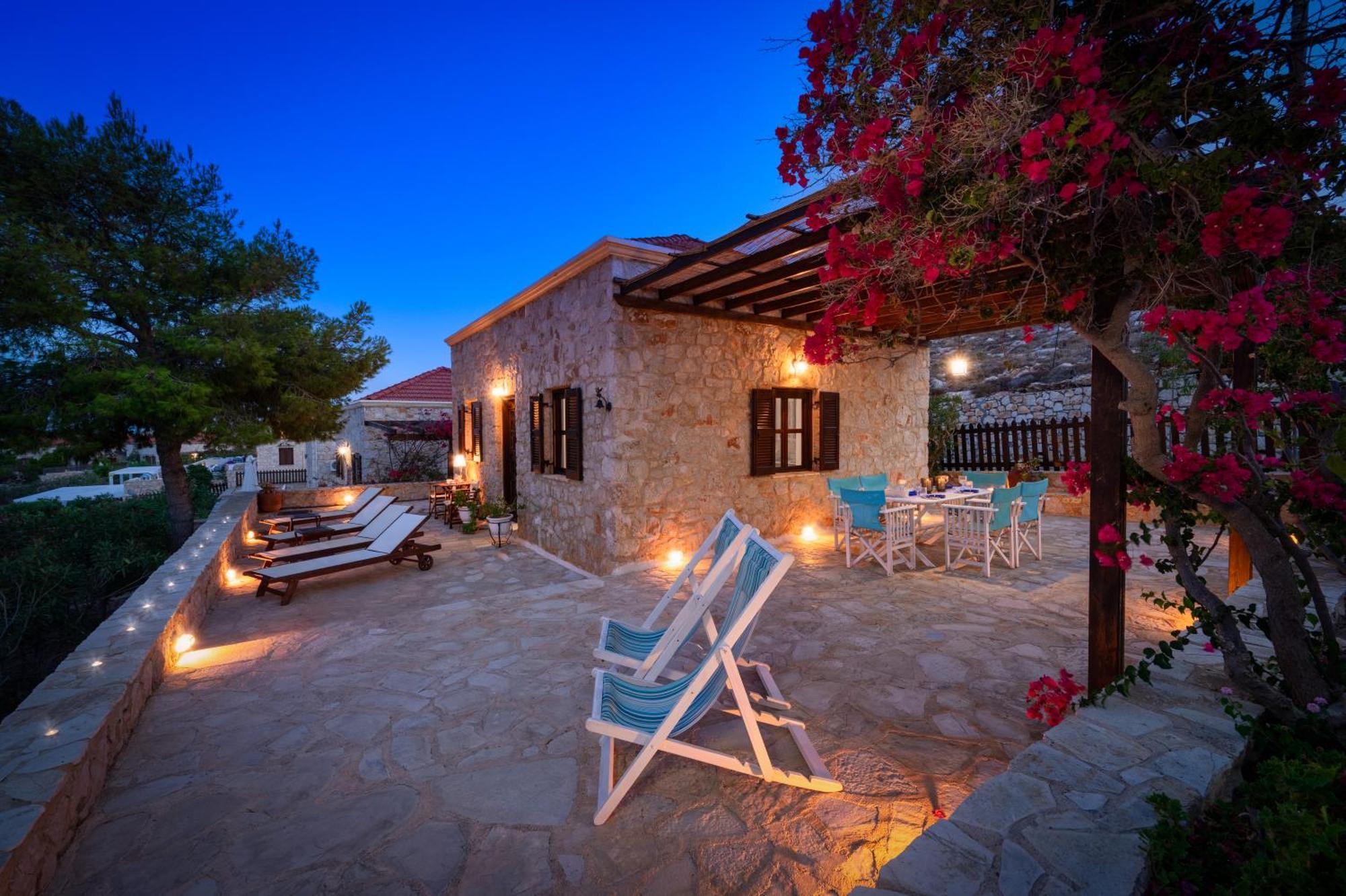 Villa Ftenagia Chalki Town Luaran gambar